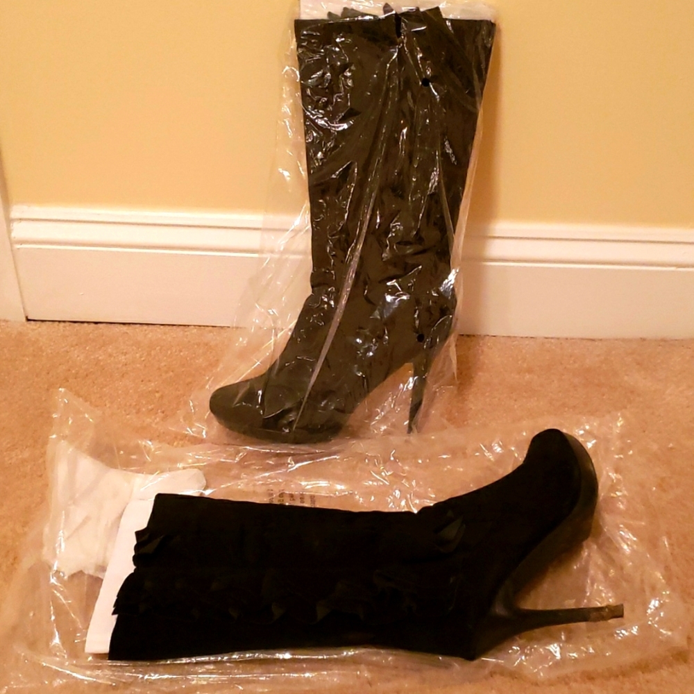 Jessica Simpson Suede Boots